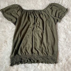 adult small, green off the shoulders shirt!